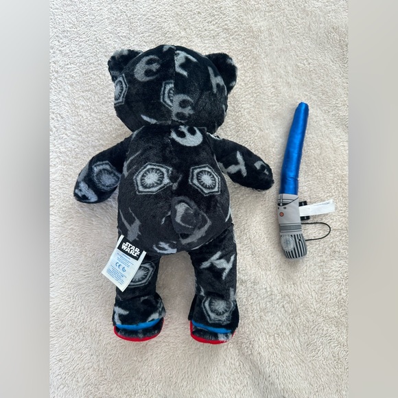 Star wars build a bear with reversible feet and working light saber - Picture 4 of 13